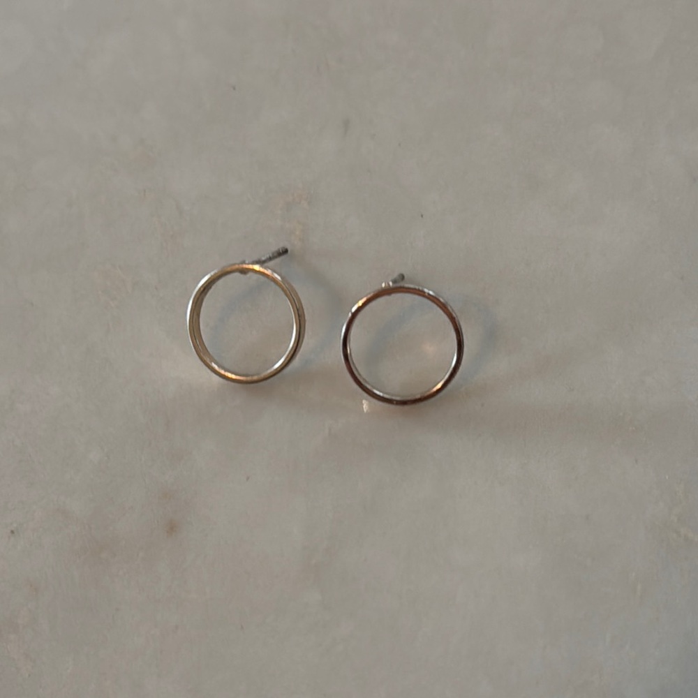 Vintage Gold circle Earrings